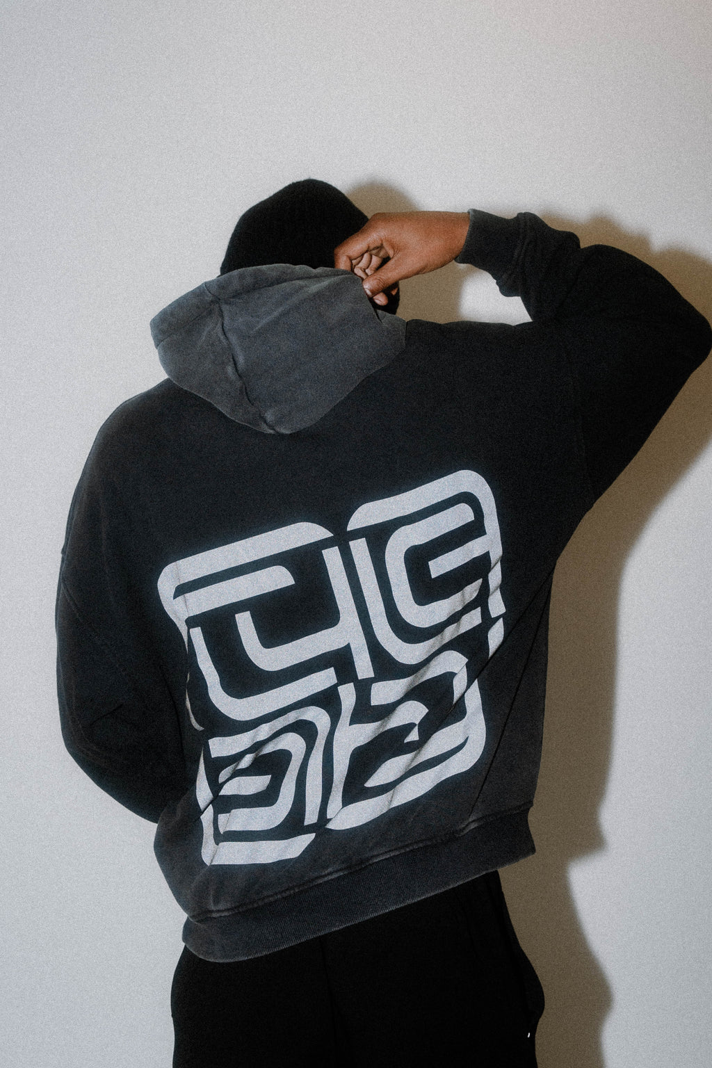 COMMANDMENTS HOODIE-VINTAGE BLACK